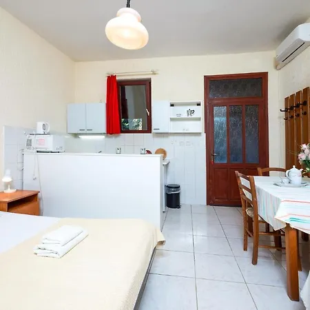 Appartamento Stunning In With Kitchen *