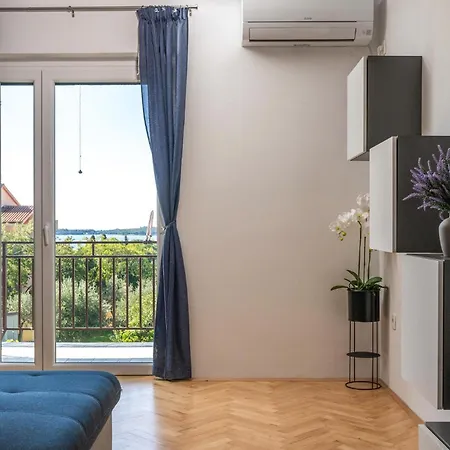 Lovely In With View Apartment *